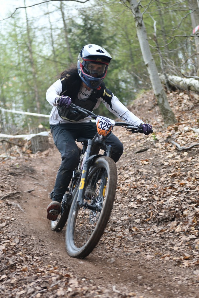 Náhled obrázku: 2023-1597-Enduro-TU-nedele-329.JPG