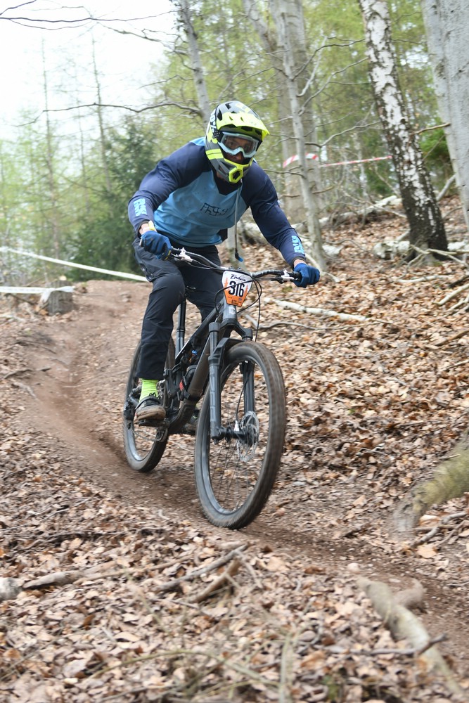 Náhled obrázku: 2023-1618-Enduro-TU-nedele-316.JPG