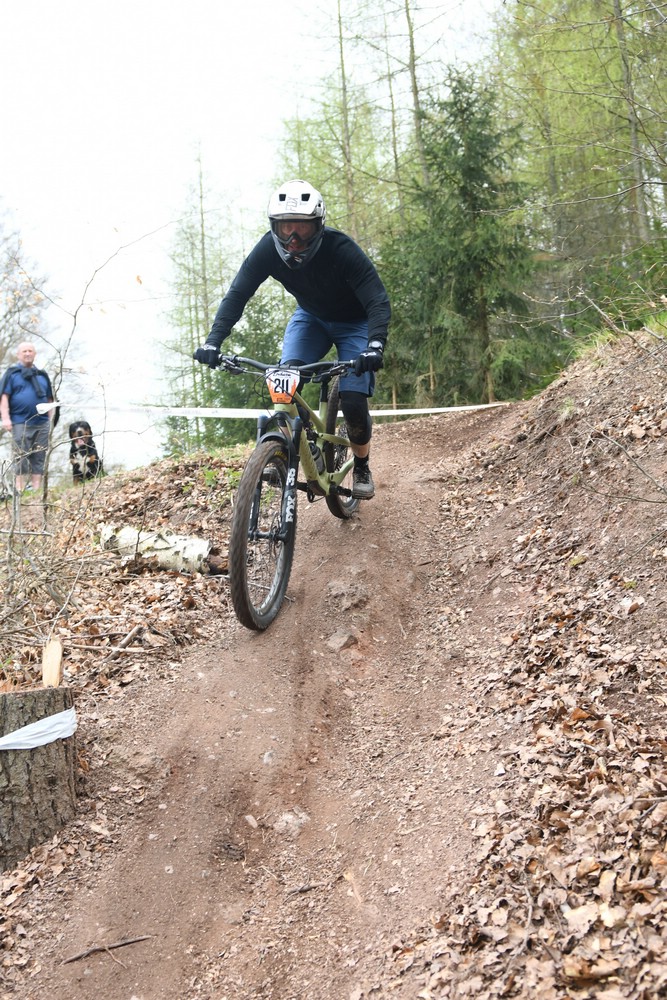 Náhled obrázku: 2023-1632-Enduro-TU-nedele-211.JPG