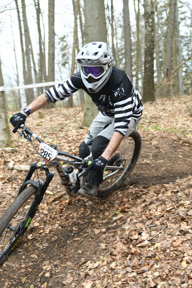 Náhled obrázku: 2023-1657-Enduro-TU-nedele-285.JPG