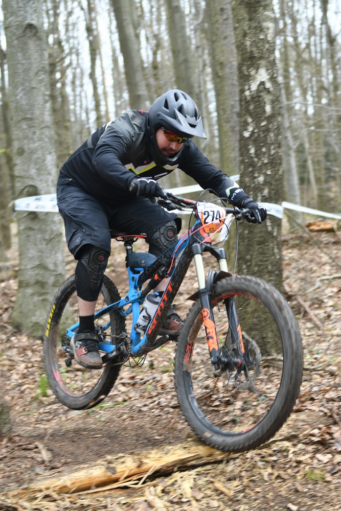 Náhled obrázku: 2023-1679-Enduro-TU-nedele-274.JPG