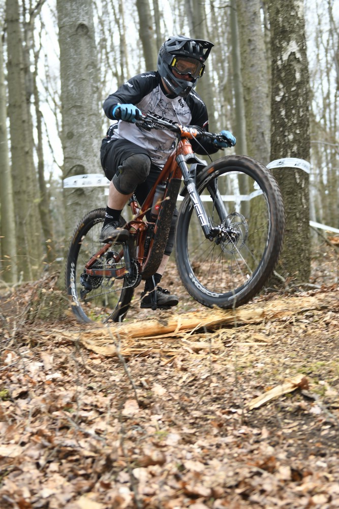 Náhled obrázku: 2023-1707-Enduro-TU-nedele-259.JPG