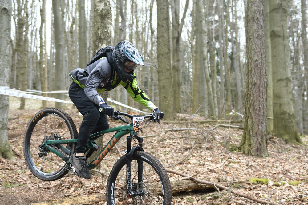 Náhled obrázku: 2023-1732-Enduro-TU-nedele-245.JPG