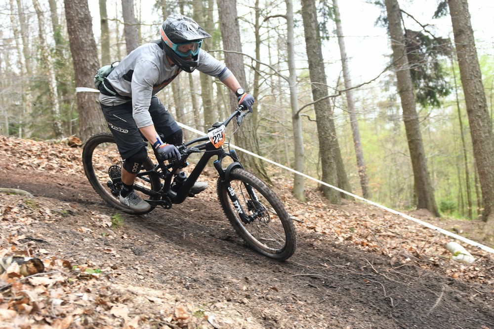 Náhled obrázku: 2023-1766-Enduro-TU-nedele-224.JPG