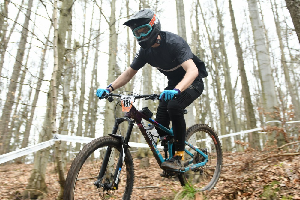 Náhled obrázku: 2023-1834-Enduro-TU-nedele-181.JPG