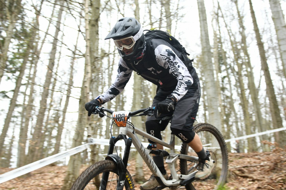 Náhled obrázku: 2023-1836-Enduro-TU-nedele-180.JPG