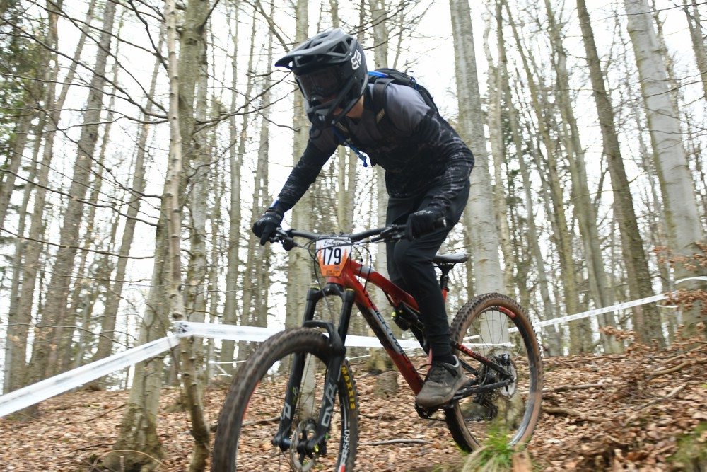 Náhled obrázku: 2023-1838-Enduro-TU-nedele-179.JPG