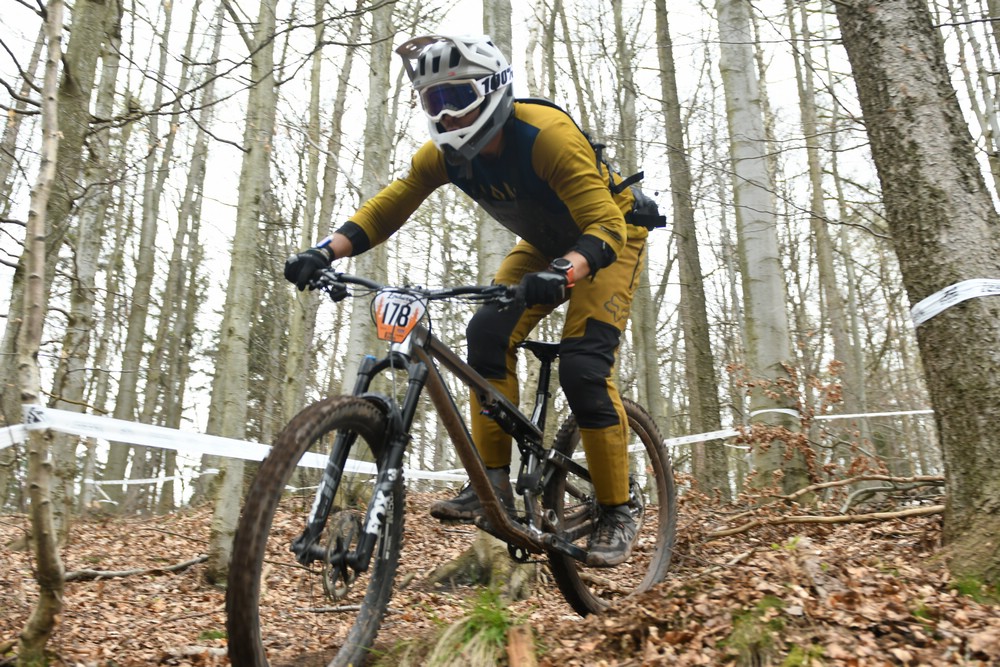 Náhled obrázku: 2023-1839-Enduro-TU-nedele-178.JPG