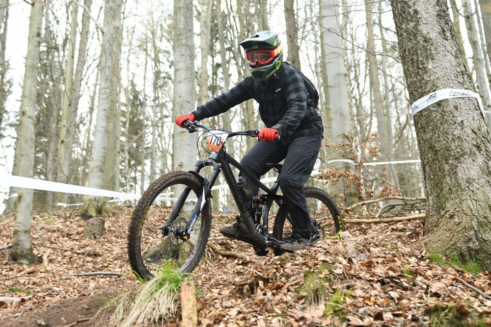 Náhled obrázku: 2023-1852-Enduro-TU-nedele-170.JPG