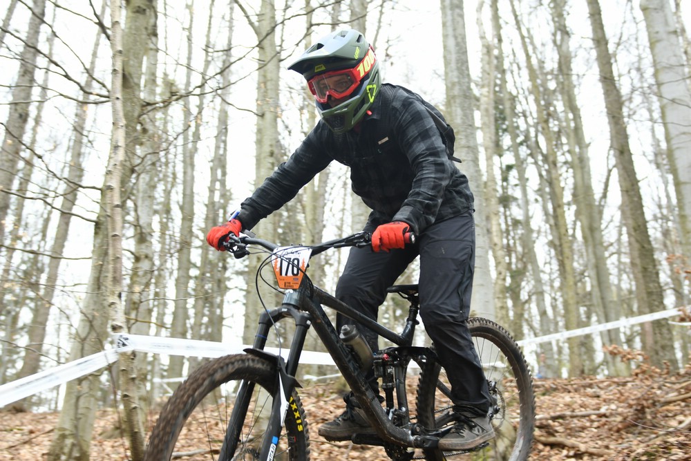 Náhled obrázku: 2023-1853-Enduro-TU-nedele-170.JPG