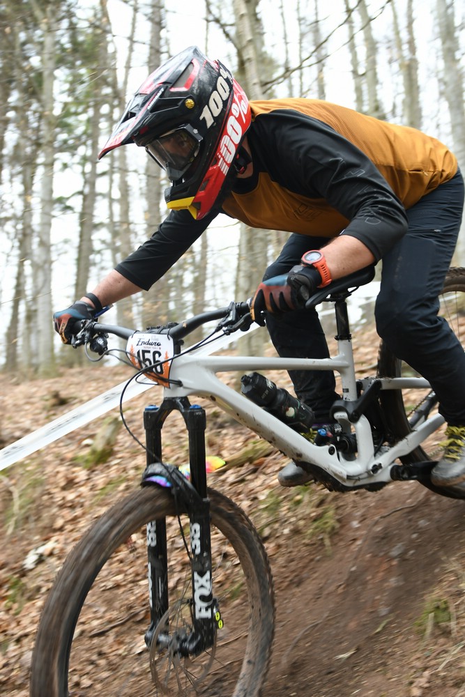 Náhled obrázku: 2023-1876-Enduro-TU-nedele-156.JPG