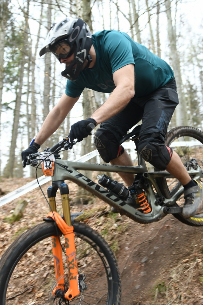 Náhled obrázku: 2023-1898-Enduro-TU-nedele-142.JPG