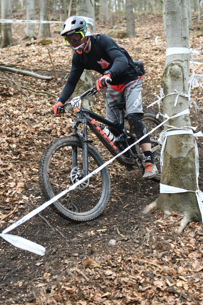 Náhled obrázku: 2023-1932-Enduro-TU-nedele-120.JPG