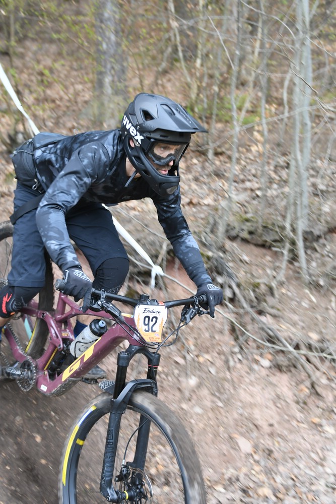 Náhled obrázku: 2023-1979-Enduro-TU-nedele-92.JPG