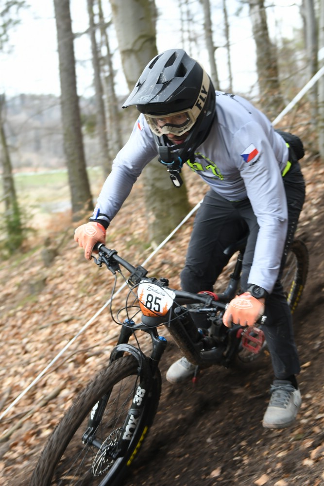 Náhled obrázku: 2023-1989-Enduro-TU-nedele-85.JPG