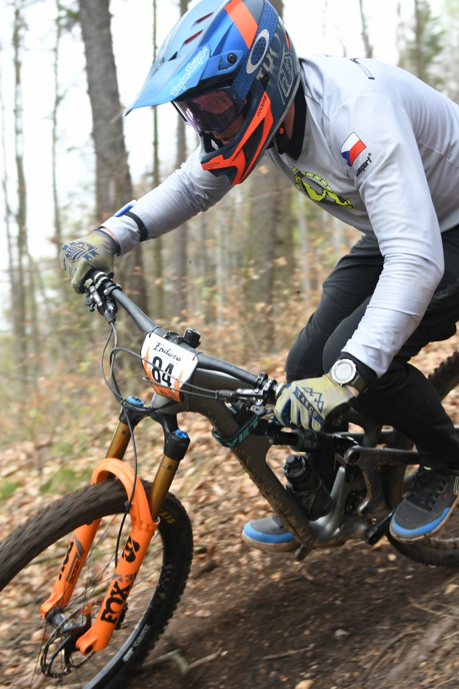 Náhled obrázku: 2023-1991-Enduro-TU-nedele-84.JPG