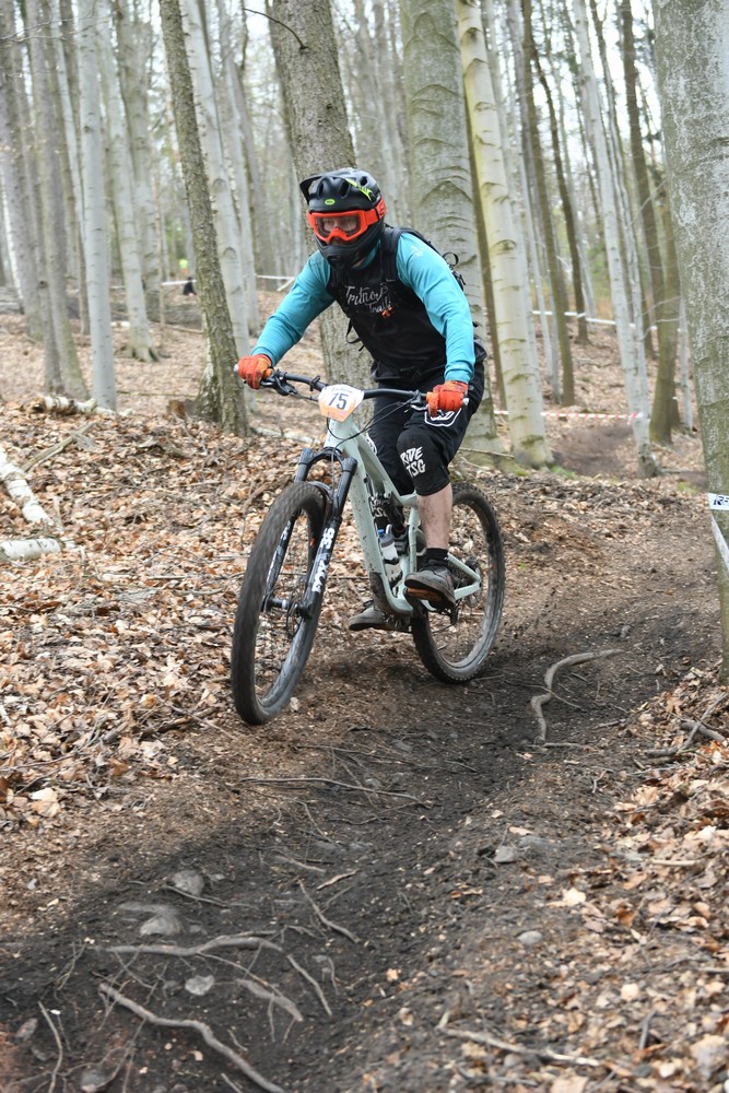 Náhled obrázku: 2023-2004-Enduro-TU-nedele-75.JPG