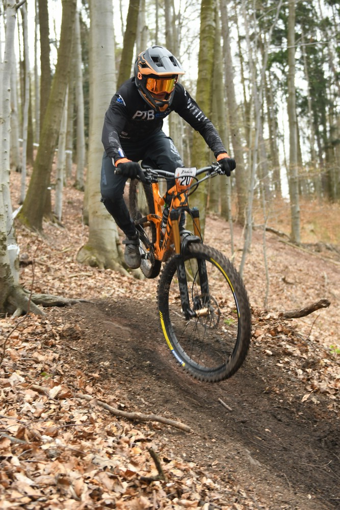 Náhled obrázku: 2023-2106-Enduro-TU-nedele-20.JPG