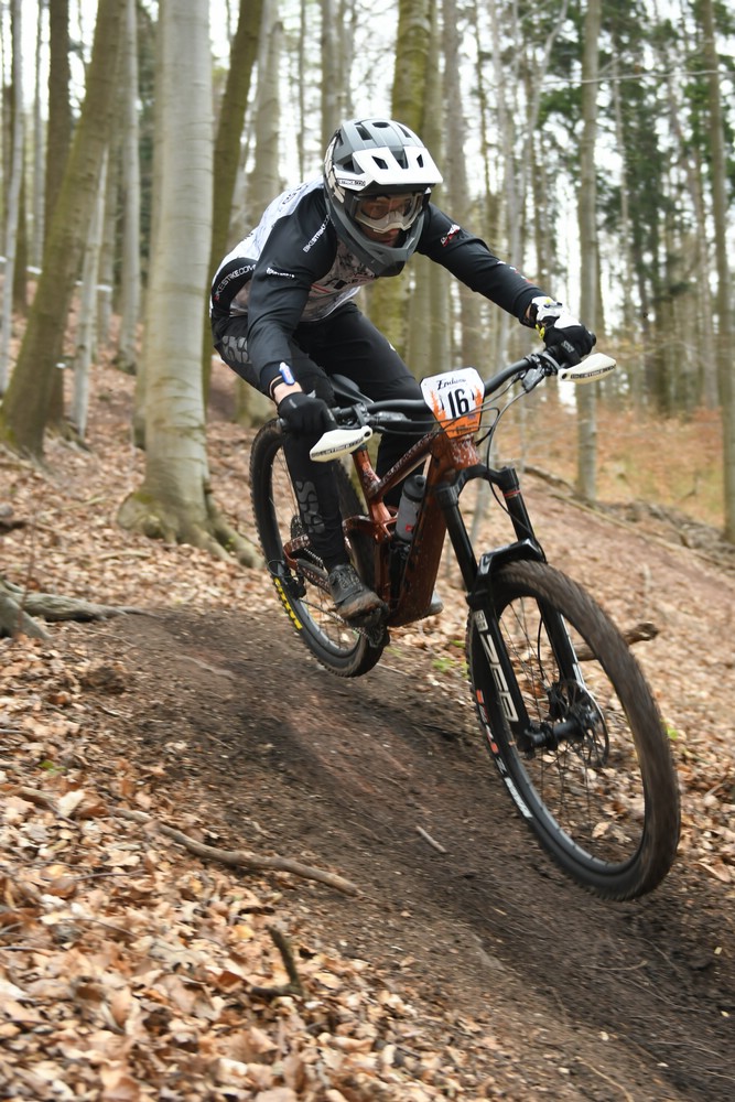 Náhled obrázku: 2023-2114-Enduro-TU-nedele-16.JPG