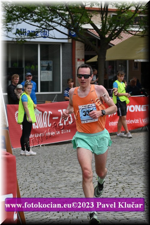 Náhled obrázku: 2023-4155-Zlin-335.JPG