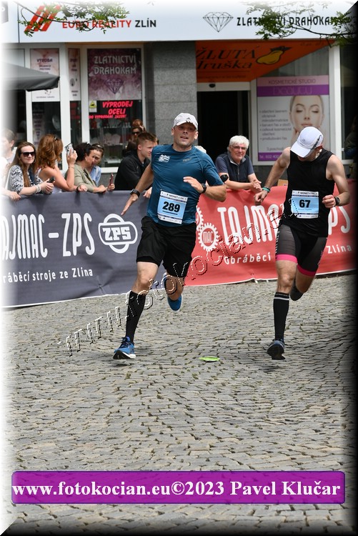 Náhled obrázku: 2023-5799-Zlin-289,67.JPG