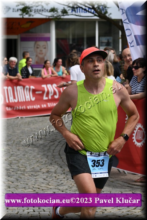 Náhled obrázku: 2023-5824-Zlin-353.JPG