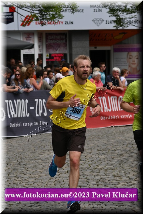 Náhled obrázku: 2023-6102-Zlin-350.JPG