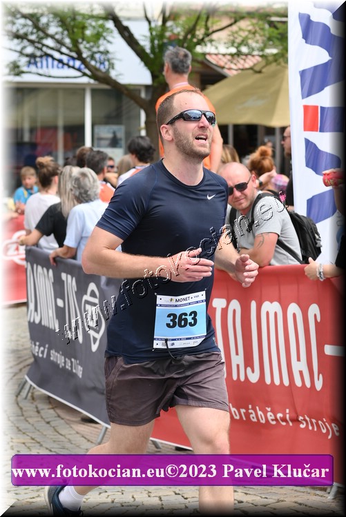 Náhled obrázku: 2023-6155-Zlin-363.JPG