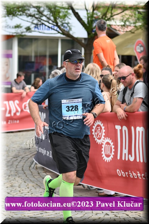 Náhled obrázku: 2023-6218-Zlin-328.JPG