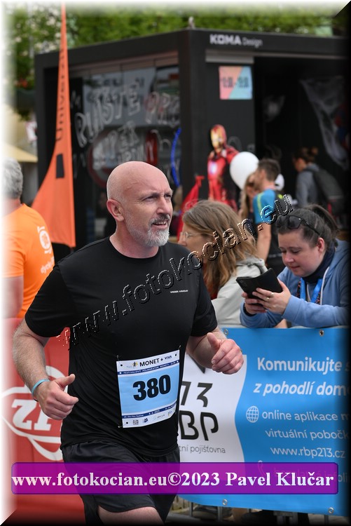 Náhled obrázku: 2023-6653-Zlin-380.JPG