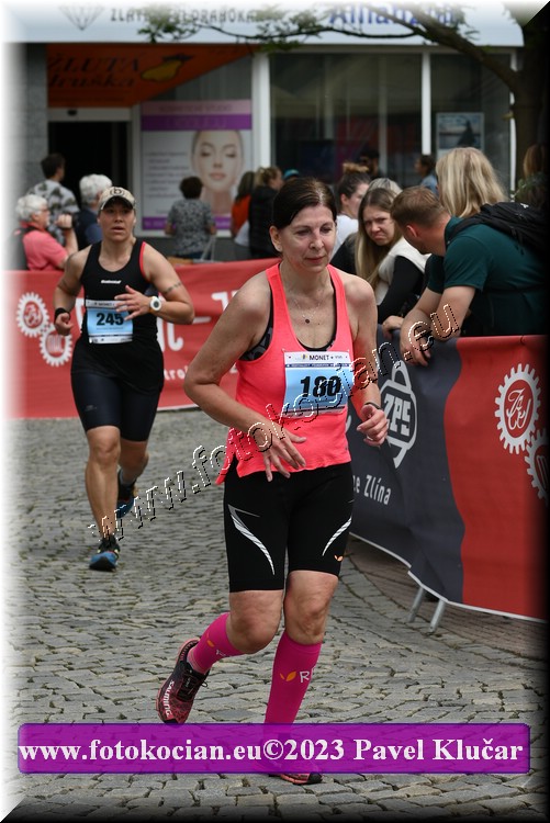 Náhled obrázku: 2023-6725-Zlin-180.JPG