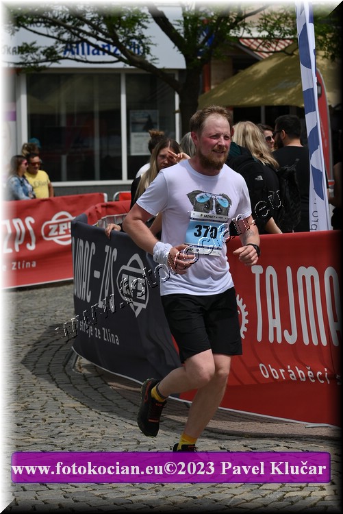 Náhled obrázku: 2023-6765-Zlin-370.JPG