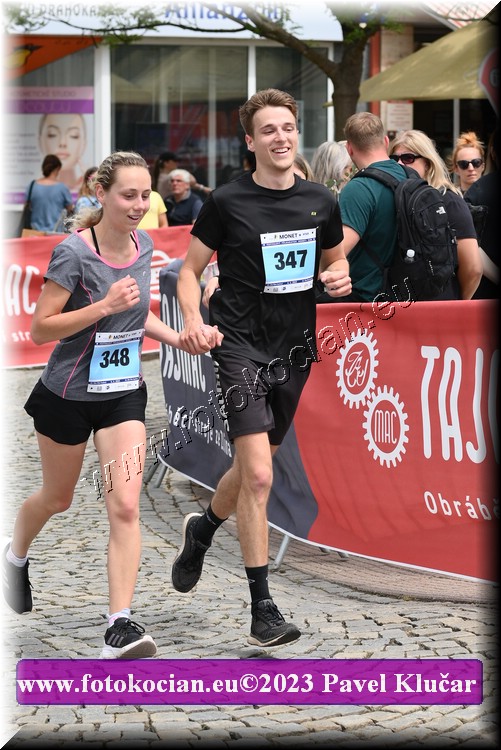 Náhled obrázku: 2023-6782-Zlin-348,347.JPG