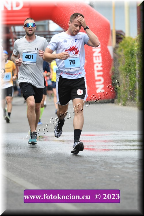 Náhled obrázku: 2023-1216-Zlin-76,401.JPG