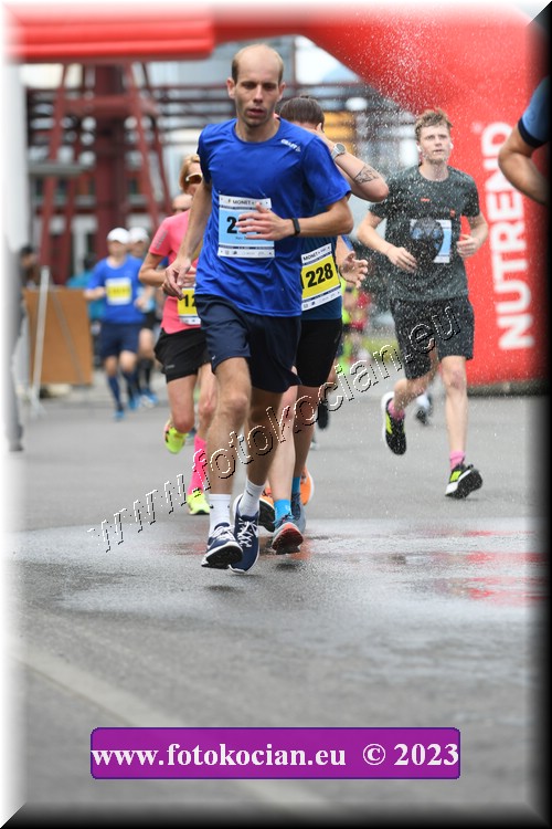 Náhled obrázku: 2023-1267-Zlin-214.JPG