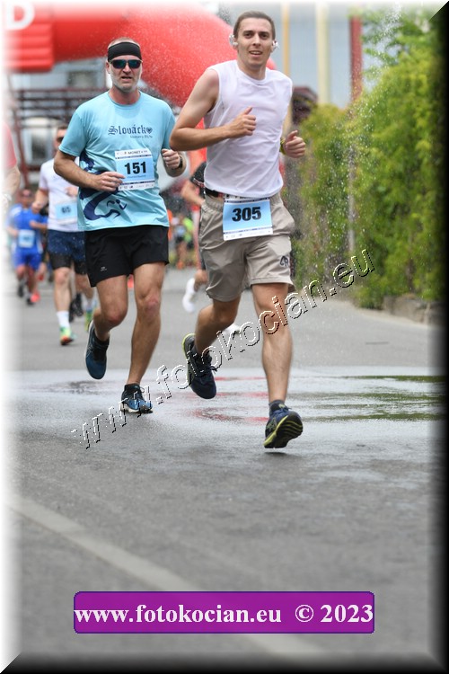 Náhled obrázku: 2023-1358-Zlin-305,151.JPG