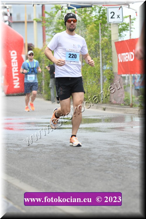 Náhled obrázku: 2023-1624-Zlin-220.JPG