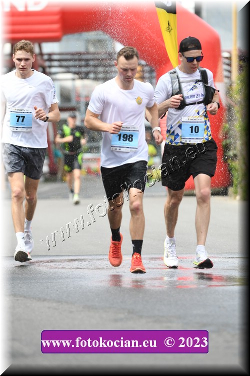 Náhled obrázku: 023-2171-Zlin-77,198,10.JPG