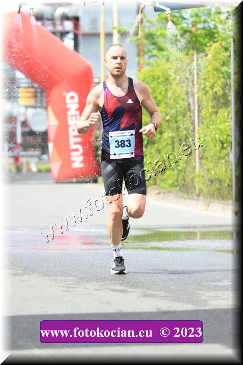 Náhled obrázku: 2023-2136-Zlin-383.JPG