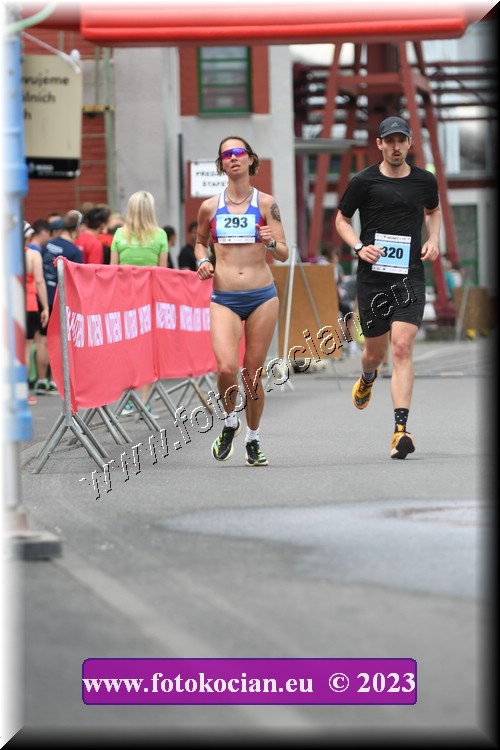 Náhled obrázku: 2023-2158-Zlin-293,320.JPG