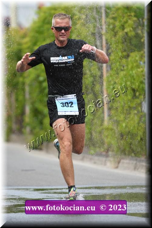 Náhled obrázku: 2023-2165-Zlin-302.JPG