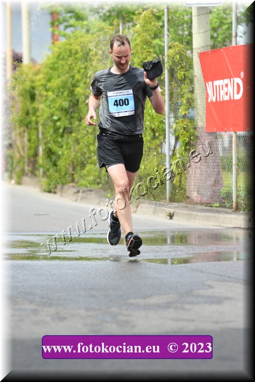 Náhled obrázku: 2023-2228-Zlin-400.JPG