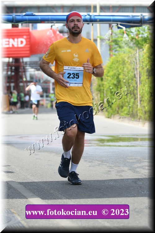 Náhled obrázku: 2023-2427-Zlin-235.JPG