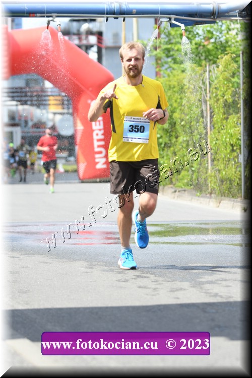 Náhled obrázku: 2023-2443-Zlin-350.JPG