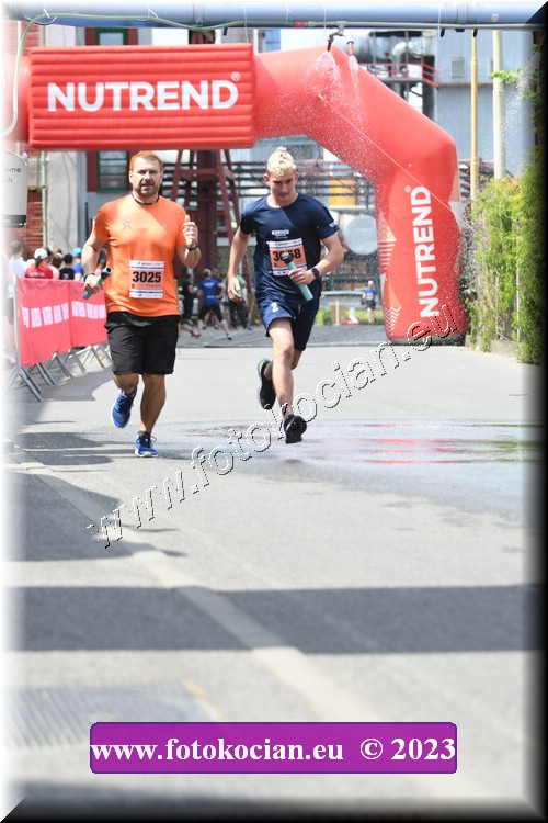 Náhled obrázku: 2023-2558-Zlin-3025,3058.JPG