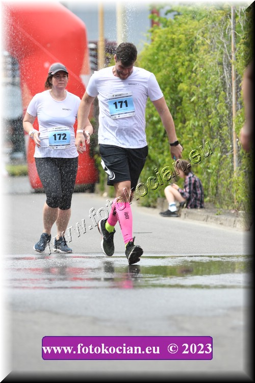 Náhled obrázku: 2023-2874-Zlin-171,172.JPG