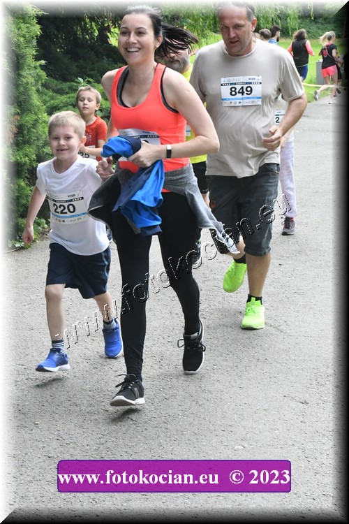 Náhled obrázku: 2023-3068-Zlin-220,849.JPG