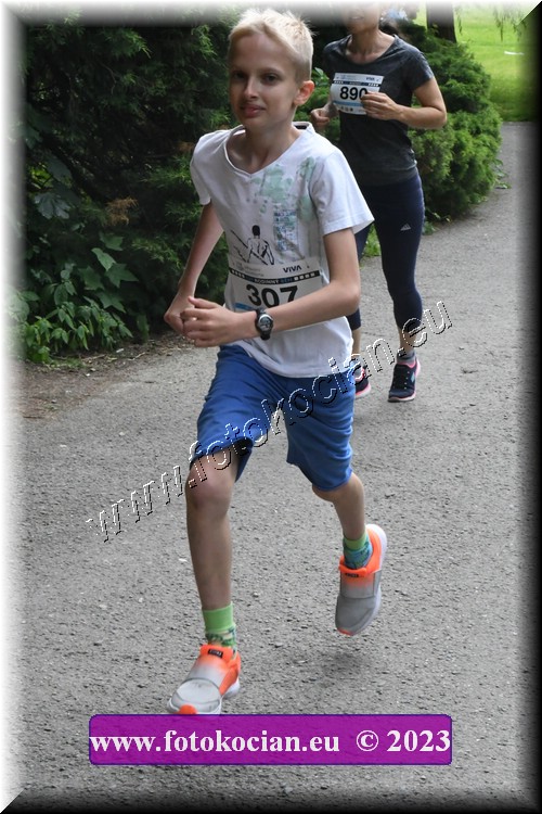 Náhled obrázku: 2023-3075-Zlin-307.JPG