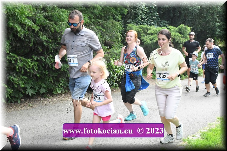 Náhled obrázku: 2023-3194-Zlin-572,882,573,571.JPG