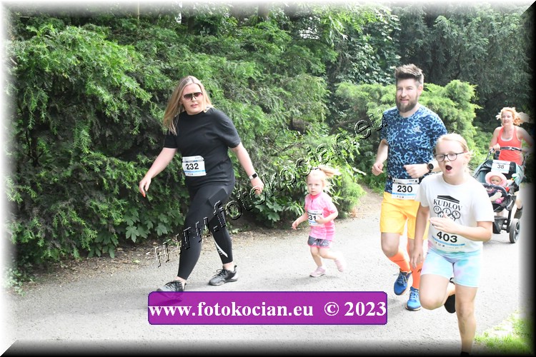 Náhled obrázku: 2023-3221-Zlin-232,230,231,403.JPG